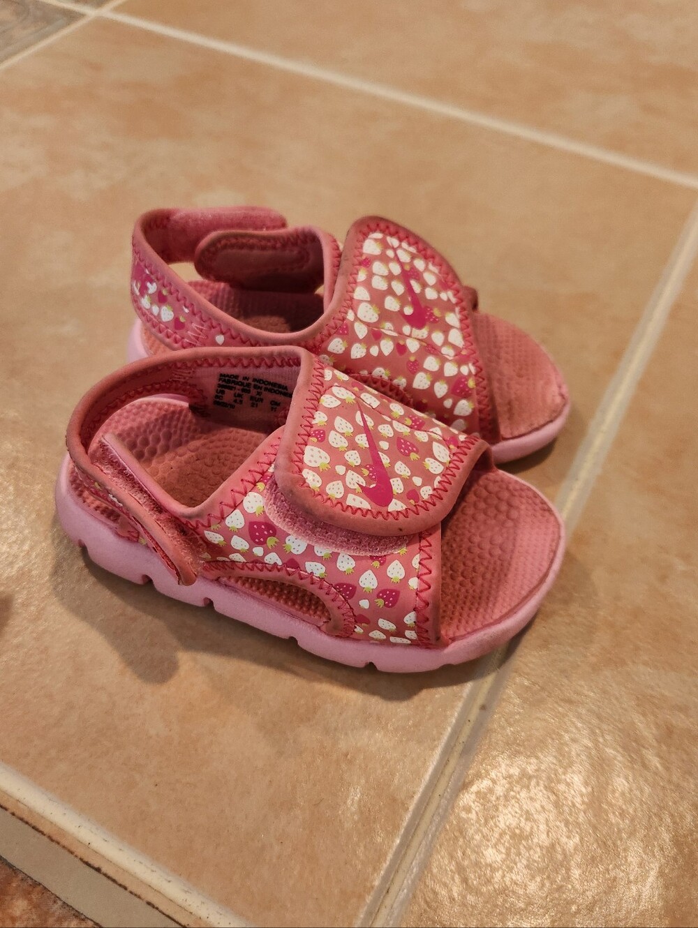 5c Girls Nike Sandals